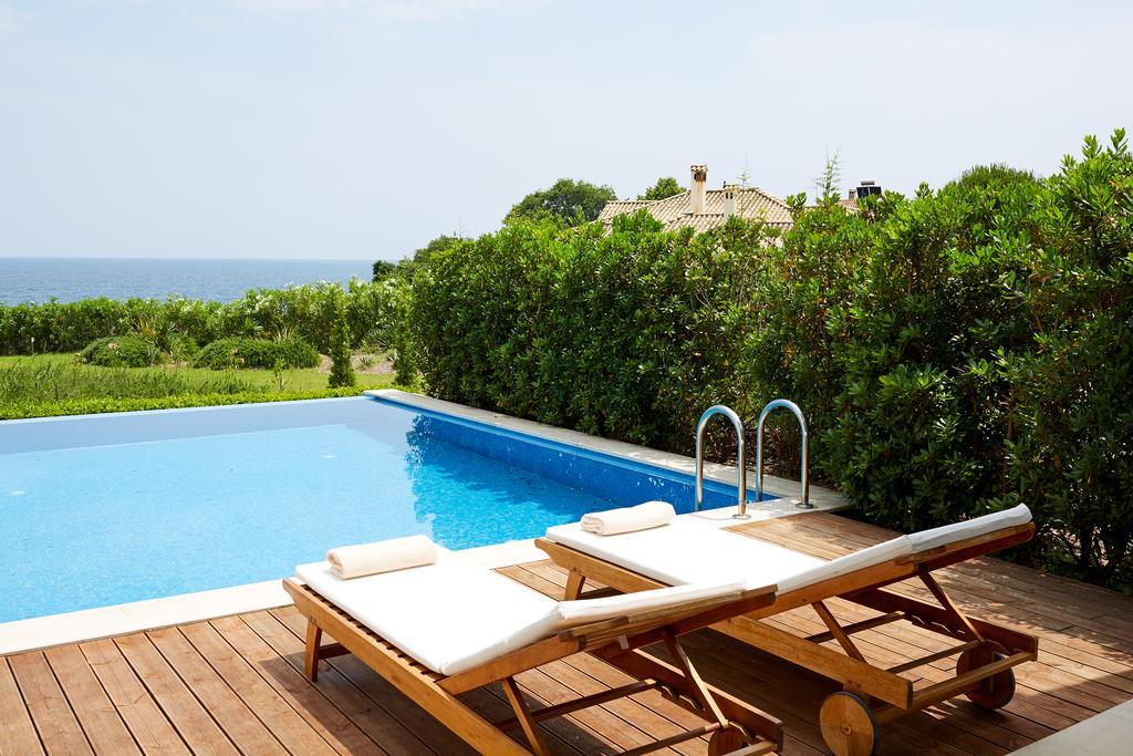 Chambre Double Supérieure avec Piscine Privée - Vue sur Mer